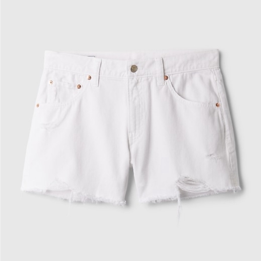 gap 4” low rise stride denim shorts